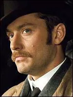 L'acteur Jude Law a incarné ce célèbre docteur au cinéma en 2009 et en 2011. Quel écrivain a créé ce personnage de second plan en 1887 ?