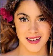 Quel âge a Martina Stoessel ?