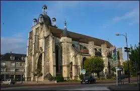 Arcis-sur-Aube est une ville de Champagne-Ardenne située dans le département ...