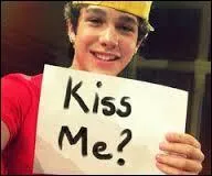 A quel âge Austin Mahone est-il devenu chanteur ?