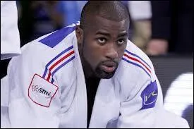 Teddy Riner est un très grand sportif né en 1989. Quel sport pratique-t-il ?