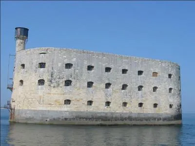 O se trouve le fort Boyard ?