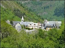 Notre périple commence par une visite du village Haut-Pyrénéen d'Aragnouet. Pour cela, nous devons nous rendre en région ...