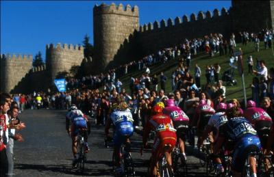 Comment s'appelle le Tour d'Espagne cycliste ?