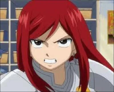 De quelle couleur sont les cheveux d'Erza Scarlett ?