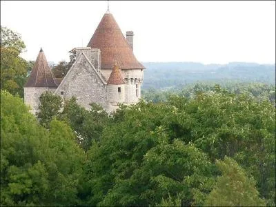 Des quatre départements suivants, lequel n'est pas frontalier de celui de la Charente ?