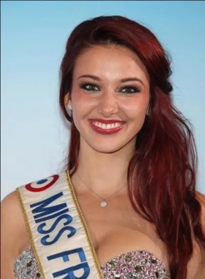 Elue en 2012, elle représente la France à l'élection de Miss Univers 2011 où elle se classe officiellement 6e. Qui est-elle ?