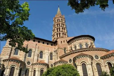 De ces quatre départements, lequel n'est pas frontalier de celui de la Haute-Garonne ?