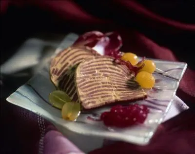 Quel est le nom de cette charcuterie de Valenciennes composée de mousse de foie gras et de langue de buf ?