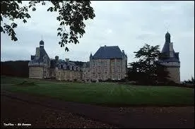 Je vous emmène à la découverte du château du Touffou, dans la commune Viennoise de Bonnes. Pour le voir, rendez-vous en région ...