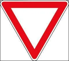 Le langage routier nécessite la compréhension de tous, il est donc censé (je dis bien "censé" ! ) être facile. Commençons par les bases : qu'indique un triangle rouge ?