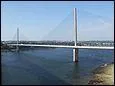 Quel est ce pont haubané du Finistère construit en 1994 sur l'Elorn d'une
longueur de 800 mètres ?