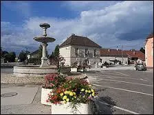 Cette nouvelle balade débute à Andelot-en-Montagne. Commune de Franche-Comté, elle se situe dans le département ...