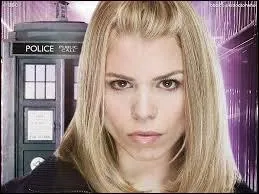 Qui est la première femme à voyager à bord du Tardis avec le Doctor ?