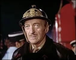 Dans quel film sorti en 1969, l'acteur David Niven est-il à l'affiche aux côtés de Bourvil et Jean-Paul Belmondo ?