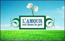 Qui présente "L'amour est dans le pré" ?