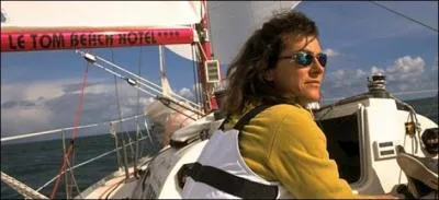 Florence Arthaud avait chanté ''Flo'' en duo avec Pierre Bachelet. Elle avait remporté la Route du Rhum en 1990... D'où part cette course ?