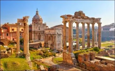 "Tous les chemins mènent à Rome " veut dire :