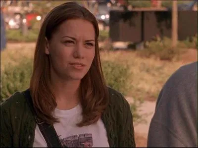 Haley James (image de la saison 1) a un meilleur ami. Comment se nomme-t-il ?