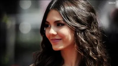 Le vrai nom de Victoria Justice est :