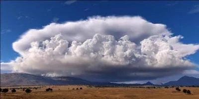 Ce nuage génère de l'orage, de la grêle et des tornades, quel est le nom de ce nuage ?