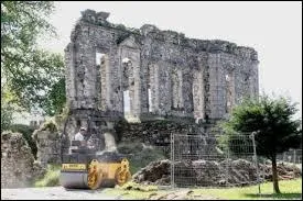 Aujourd'hui à l'état de ruines, le Château de Marracq, construit par Marie-Anne de Neubourg, se situe dans la ville aquitaine de ...