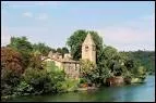 Quelle est cette île au milieu de la Saône à Lyon, ancienne zone sauvage, qui aurait été au IIIe siècle le refuge de deux ermites persécutés ?