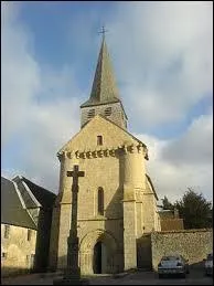 Voici l'église de l'Assomption de la Vierge, à Ajain. Commune limousine, elle se situe dans le département ...