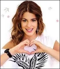 Quel est le nom complet de Martina Stoessel ?