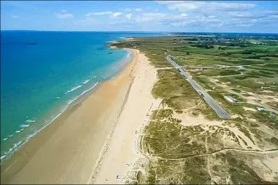 Par un beau dimanche de juillet, je décide d'aller à la plage de Kerhillio à Erdeven. Mais dans quel département se situe cette magnifique plage ?