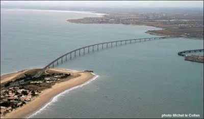 Dans quel département est situé ce pont ?