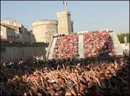 Quelle musique est à l'honneur aux Francofolies de la Rochelle ?