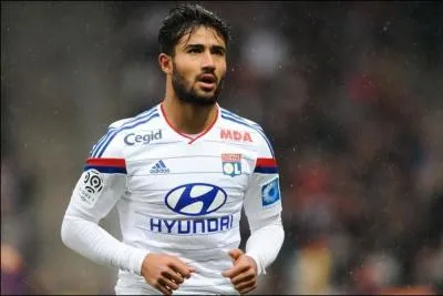 Qui est ce jeune joueur de l'Olympique Lyonnais ?