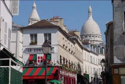 Dans quel quartier de Paris, Apollinaire et Picasso se retrouvaient-ils avec d'autres artistes ?