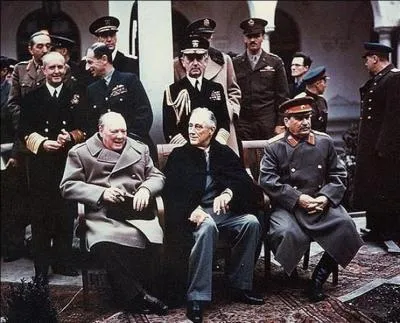 En quelle année s'est tenue la conférence de Yalta ?