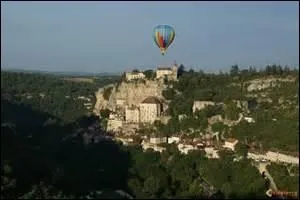 Je ne sais pas ce que représente cet objet volant !