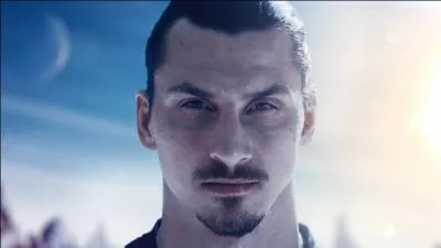 En novembre 2015, combien d'enfants a Zlatan Ibrahimovic ?