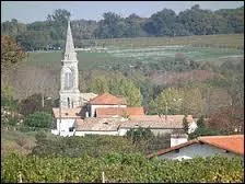 Notre balade commence à Barzan. Commune Charentaise-Maritime, elle se situe en région ...