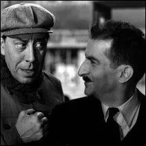 Dans le film "Le Mouton à cinq pattes", sorti en 1954, quel acteur joue le rôle des quadruplés Alain l'esthéticien, Bernard le journaliste, Charles l'abbé, Désiré le laveur de carreaux et Étienne le loup de mer ?