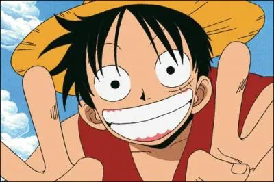 Contre quel ennemi Luffy se bat-il en premier en partant en mer ?