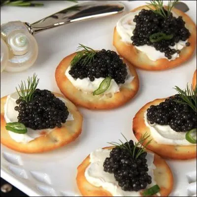 Ce n'est pas tous les jours que l'on déguste un tel mets de luxe ! De quel poisson le caviar est-il issu ?