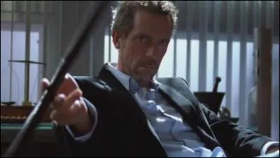 Quel est le nom complet du Dr House ?