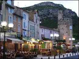 Ville gardoise, sur le Gardon d'Anduze, Anduze se situe en région ...