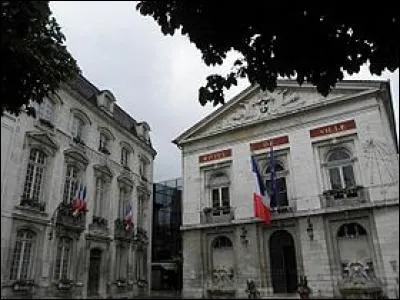 Bourg-en-Bresse - Comment s'appellent les habitants de cette ville se situant dans le département de l'Ain ?