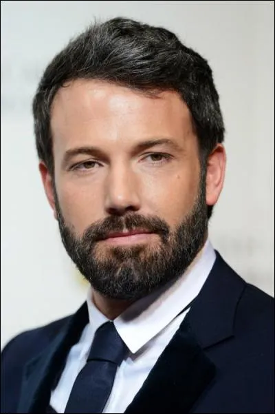 Quel personnage Ben Affleck joue-t-il dans 'Batman V Superman' ?