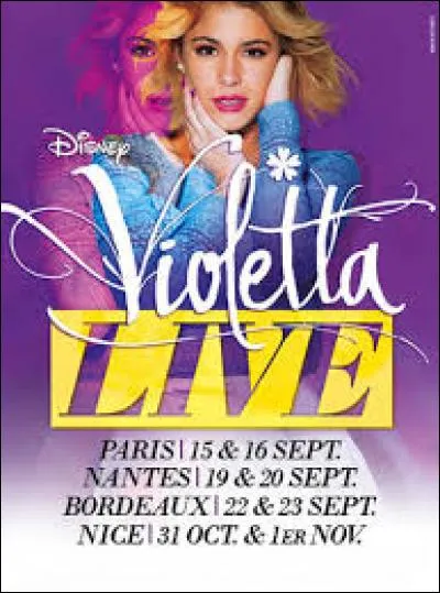 Violetta (alias Martina Stoessel) a fait un concert...