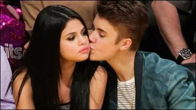 Comment s'appelle l'ex-amie de Justin Bieber ?