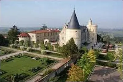 Nous commençons notre balade dominicale à Andrézieux-Bouthéon. Ville Ligérienne dans le Forez, elle se situe en région ...