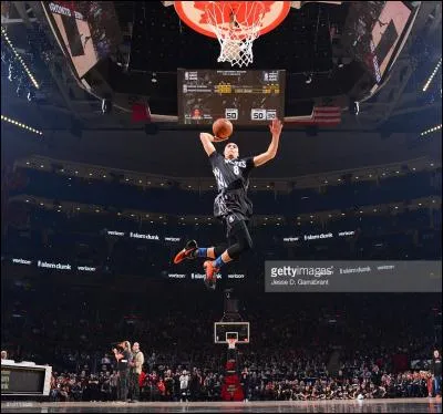 Qui a remporté le Slam Dunk Contest 2016 ?