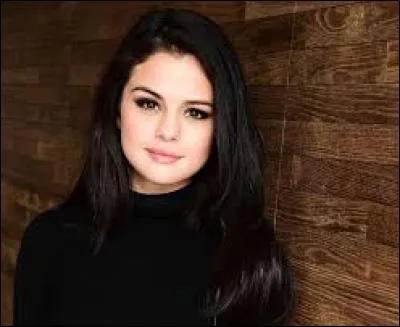 Quel est le nom complet de Selena Gomez ?